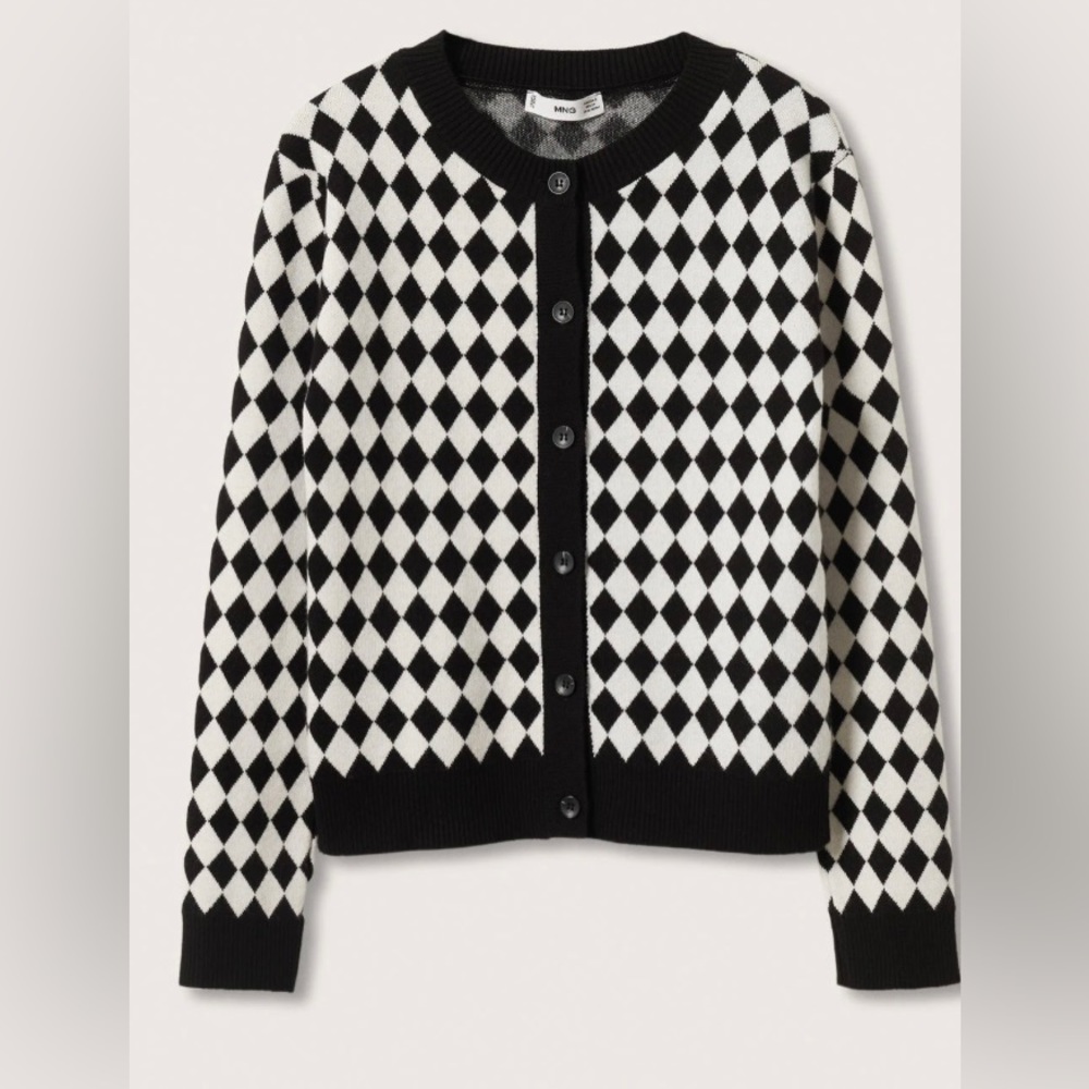 NWT Check knitted cardigan.